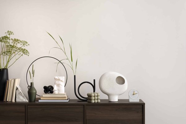 Conseils pour assortir des boucles d'oreilles pendantes avec des coiffures courtes