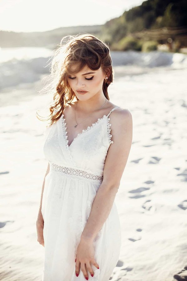 Pourquoi ne pas essayer la robe bohème pour un look décontracté ?